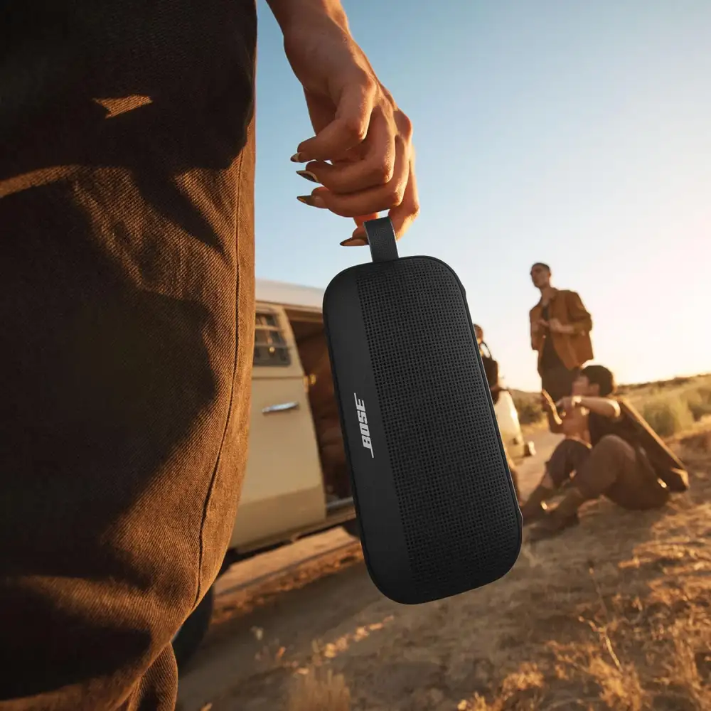 Bose SoundLink Flex 2nd Gen with rich balanced sound