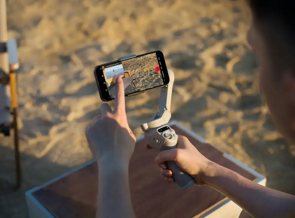 Osmo Mobile SE handheld gimbal for smooth videos