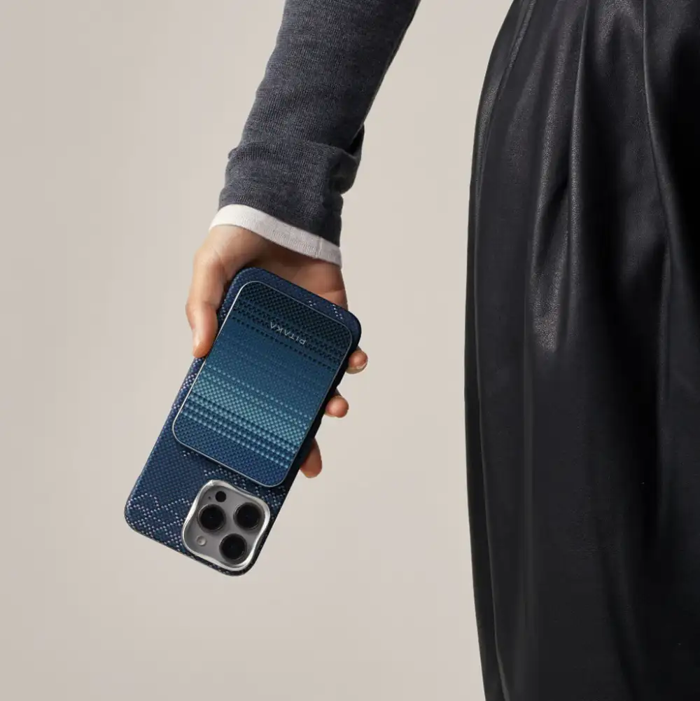 Pitaka Snake Ridge Case For iPhone 16 Pro & 16 Pro Max (Snowy day)