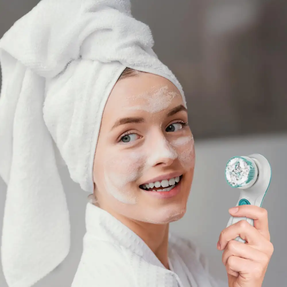 Porodo 4-in-1 Facial Cleansing Brush Studio Close-up