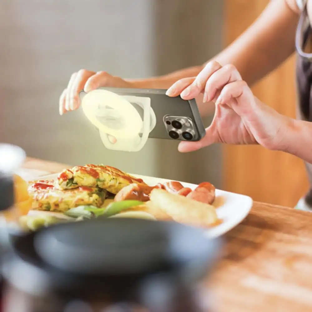 Premium magnetic fill light ideal for Bangladesh creators