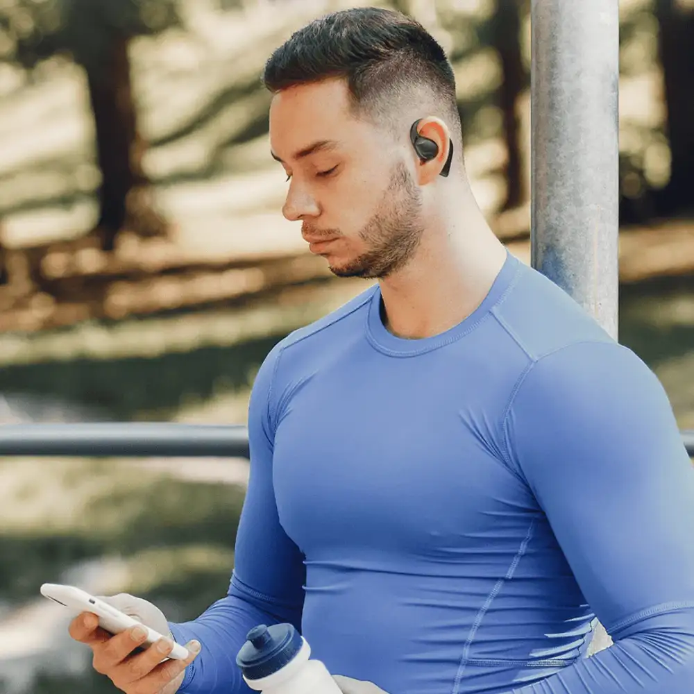 Lightweight OpenGo design with comfortable open fit